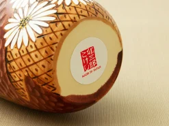 ORYOKI Kokeshi*Kokeshi: Holzpuppe Hanakoromo