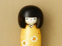 ORYOKI Kokeshi*Kokeshi: Holzpuppe Kaika