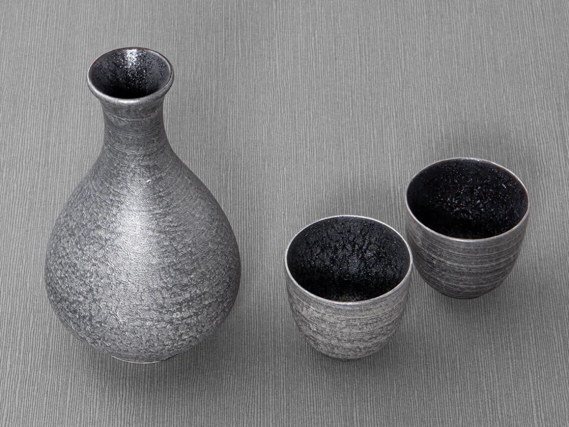 ORYOKI Sake|Japanisches Porzellan*Sake Set Silber, 1 Karaffe, 4 Becher