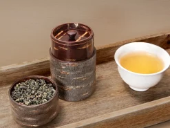 ORYOKI Teedosen*Teedose Kizutsu Kirschholz marmoriert, 150 g
