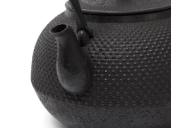 ORYOKI Tetsubin Gusseisen Wasserkessel|Teegeschirr*Tetsubin Torayama Nanbu Hiramaru Arare 2,0 Liter