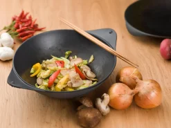 ORYOKI Gusseisentöpfe|Gusseisenpfannen*Wok Pfanne Gusseisen NakedPan, Ø 30 cm, OIGEN